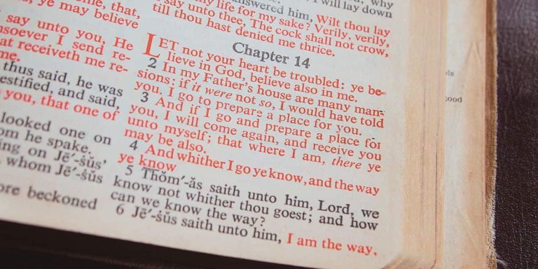 7 Bible study methods for beginners with free PDF templates